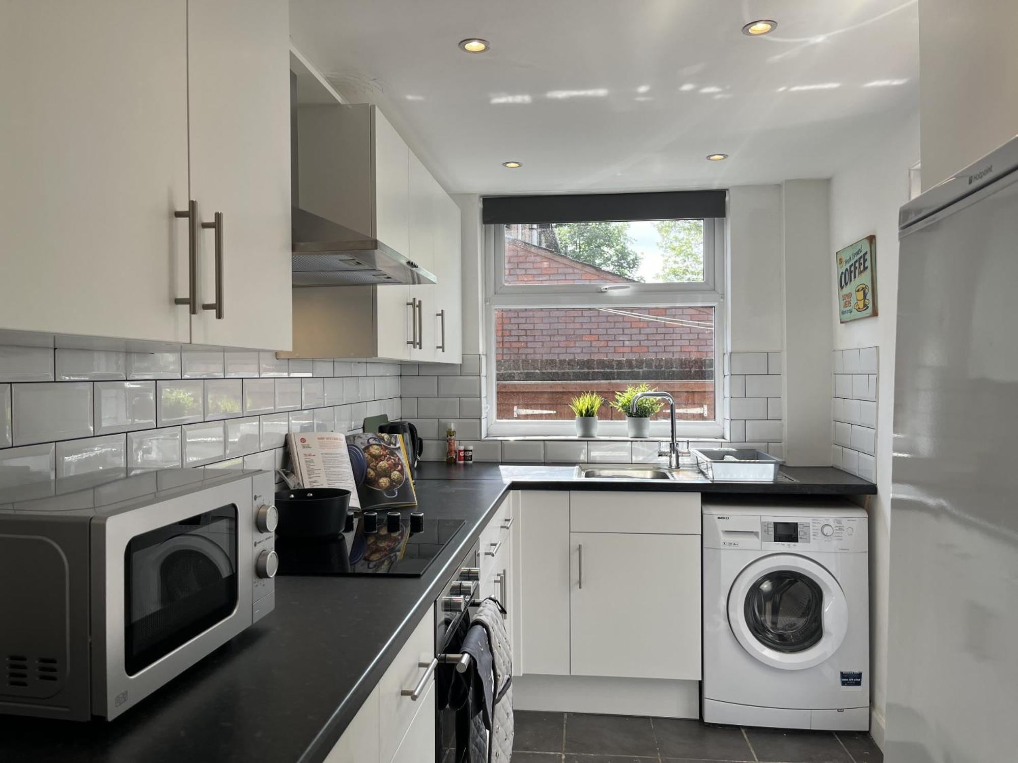Modernised Central Wigan Townhouse Sleeps Up To 6 Dış mekan fotoğraf