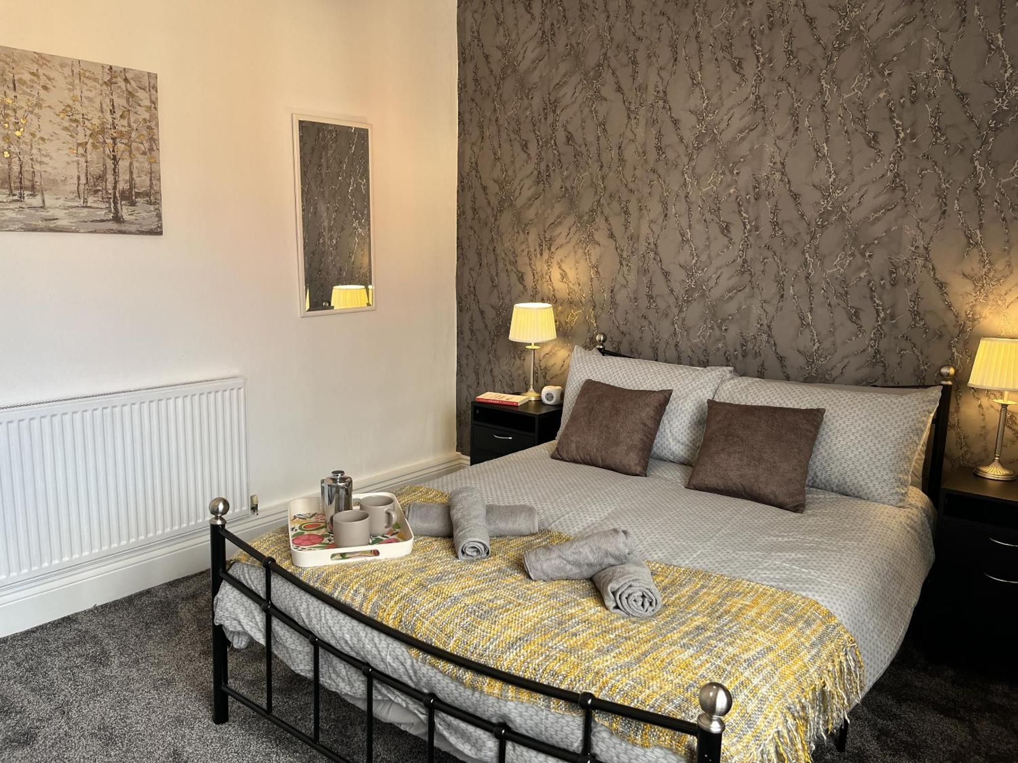 Modernised Central Wigan Townhouse Sleeps Up To 6 Dış mekan fotoğraf